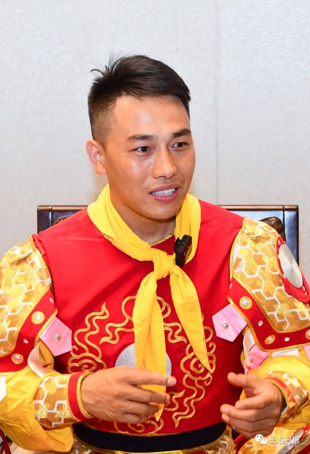 开云体育官网-英雄献技，球队合力冲刺冠军席位决胜成败